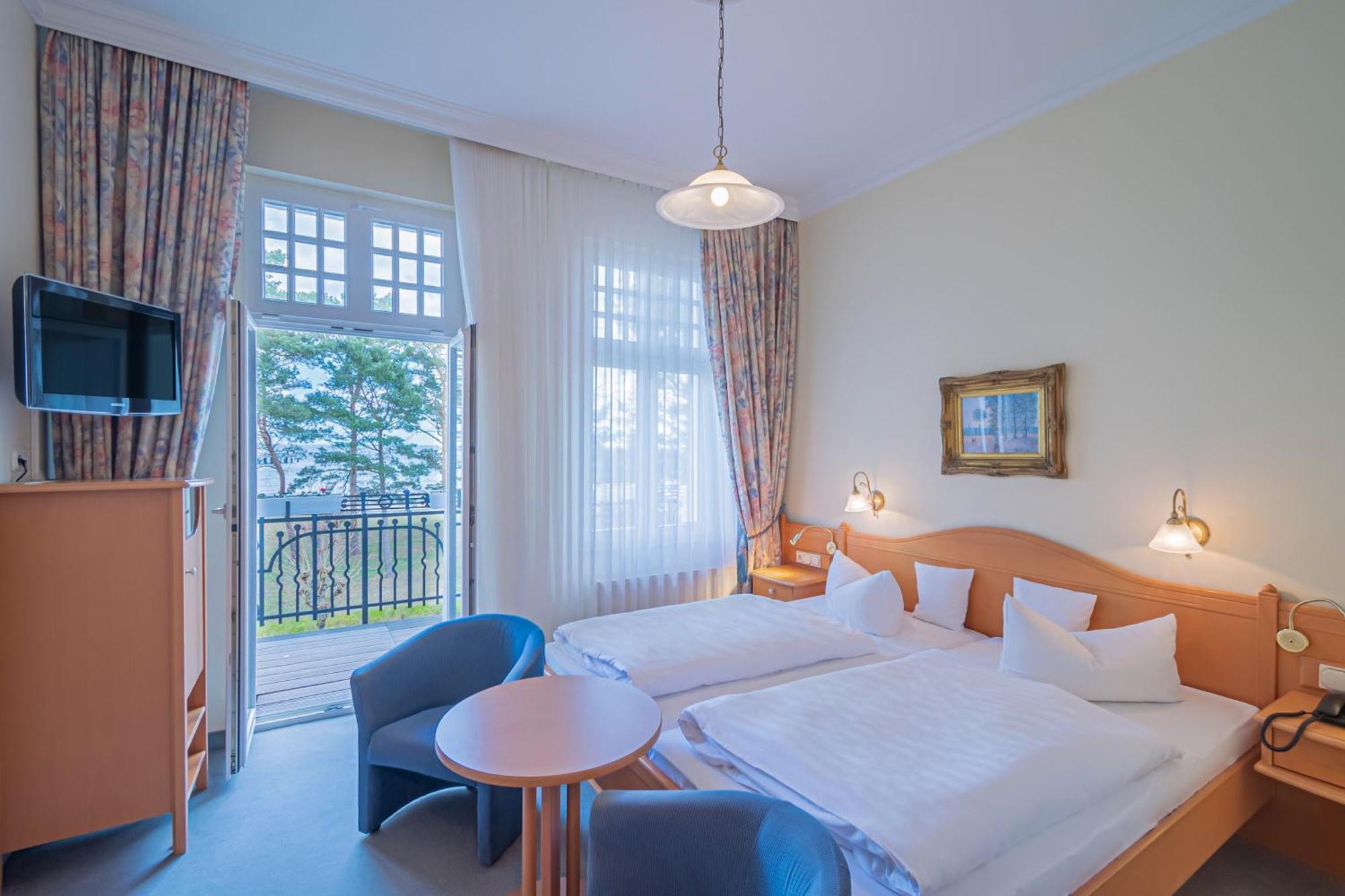 Hotel Imperial Ruegen Binz Room photo